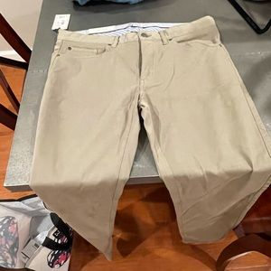 Peter Millar Pants - size 33 NWT